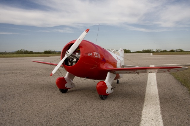 Download EUG001090 (640Wx427H)